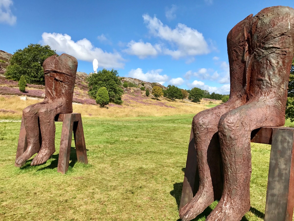 Magdalena Abakanowicz i Pilane skulpturpark på Tjörn, Bohuslän, Sverige